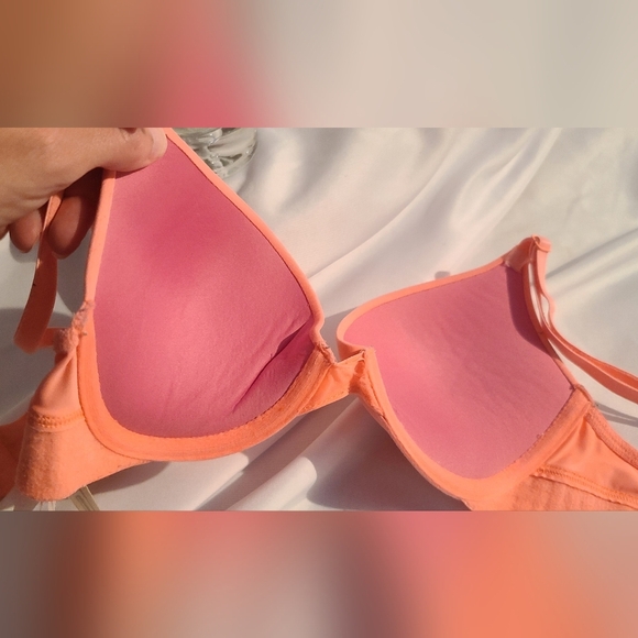 Victoria Secret PINK  Push-up Bra- Peach 32B - Picture 4 of 4